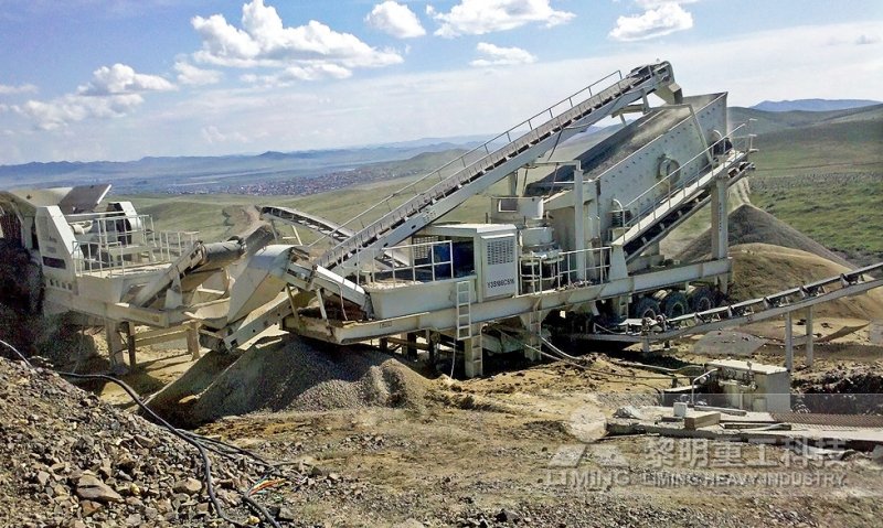 建筑垃圾處理現(xiàn)場